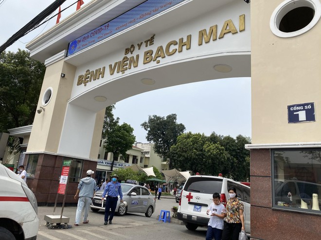 Bệnh viện Bạch Mai xin thôi tự chủ hoàn toàn tài chính sau 2 năm thí điểm.