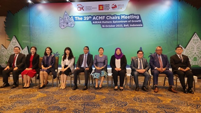 Các đại biểu tham dự Hội nghị Chủ tịch Diễn đàn Thị trường vốn ASEAN (ACMF) lần thứ 39 tại Bali (Indonesia) ngày 16/10.