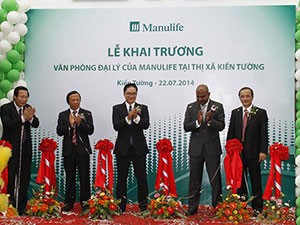 Manulife Việt Nam khai trương Văn phòng đại lý mới tại Long An