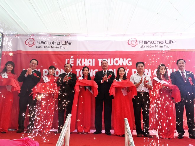 Hanwha Life Việt Nam khai trương 2 văn phòng tổng đại lý tại Nghệ An