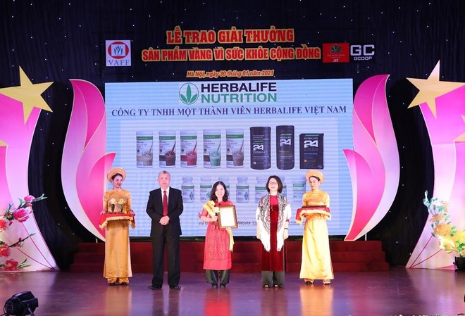 Herbalife Việt Nam tiếp tục nhận giải “Sản phẩm vàng vì sức khỏe cộng đồng”