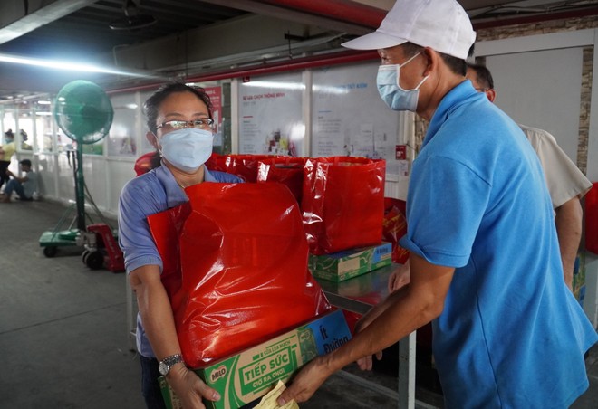 Nestlé Việt Nam hỗ trợ người lao động có hoàn cảnh khó khăn