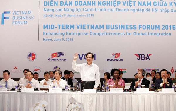 Thủ tướng Nguyễn Tấn Dũng: Đảm bảo tăng trưởng kinh tế năm nay đạt 6,2%
