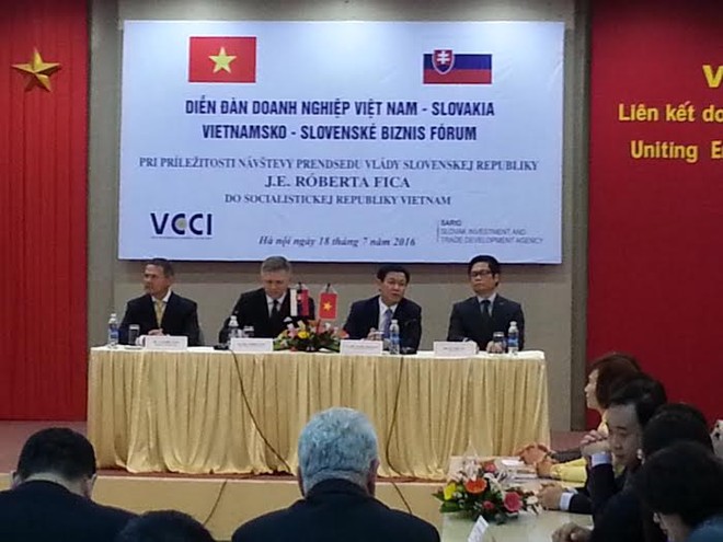 Doanh nghiệp Việt Nam và Slovakia ký kết nhiều thỏa thuận hợp tác