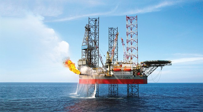 Triển vọng cổ phiếu dầu khí khi giá dầu tăng vững