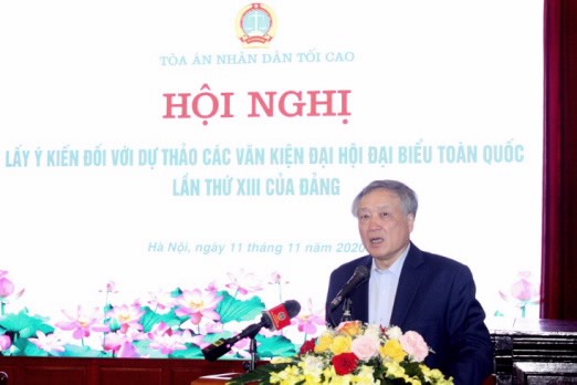 Chánh án TAND Tối cao Nguyễn Hòa Bình phát biểu tại hội nghị. Ảnh: Cổng TTĐT TAND Tối cao