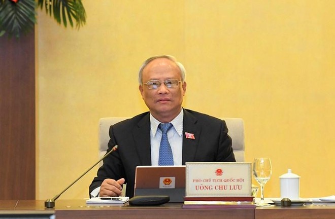 Phó Chủ tịch Quốc hội Uông Chu Lưu điều hành phiên họp.