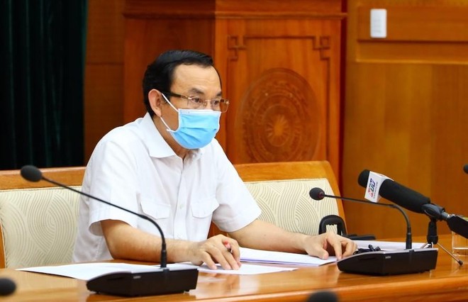 Bí thư Thành ủy TP.HCM Nguyễn Văn Nên tại cuộc họp phòng chống dịch, chiều 09/02 (Ảnh: TTBC).