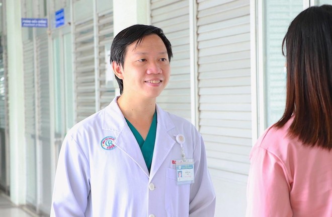 Bác sĩ Ngô Việt Anh, khoa Hồi sức cấp cứu, bệnh viện Chợ Rẫy (Ảnh: HP).
