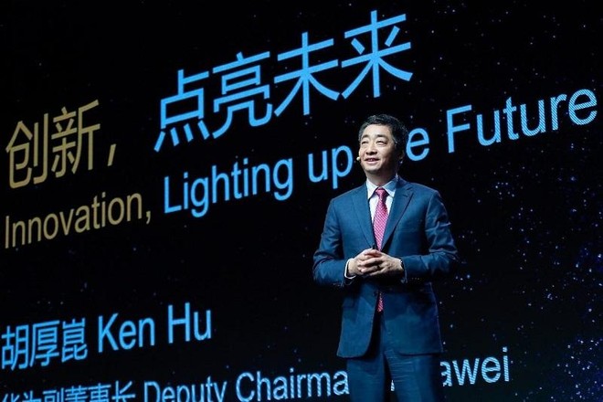 Phó chủ tịch Huawei Ken Hu chia sẻ tại MWC Shanghai 2021