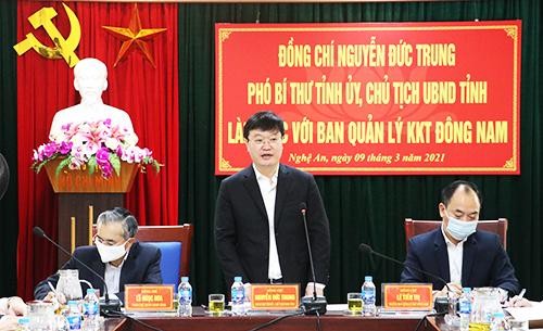 Chủ tịch UBND tỉnh Nghệ An Nguyễn Đức Trung phát biểu chỉ đạo tại buổi làm việc