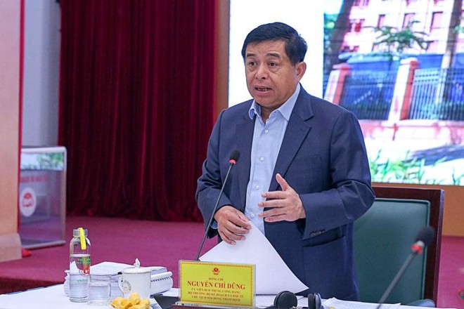 Bộ trưởng Nguyễn Chí Dũng chủ trì cuộc họp (Ảnh: Minh Trang)