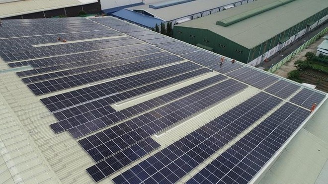 Điện mặt trời áp mái nhà tại Khu công nghiệp Tân Tạo, TP.HCM. Ảnh:st