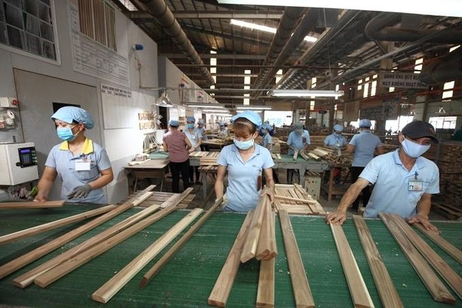 Đơn hàng đồ gỗ chảy mạnh về Việt Nam, đưa kim ngạch xuất khẩu 5 tháng tăng hơn 60% với 6,6 tỷ USD