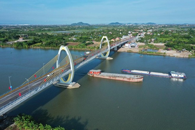 Công trình cầu Quang Thanh. Ảnh: Hồng Phong