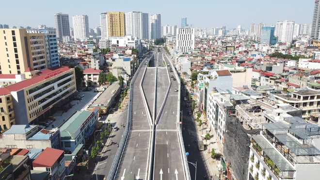 Đường vành đai 2 trên cao tại Hà Nội với nhà đầu tư là Tập đoàn Vingroup. Ảnh: Dũng Minh 