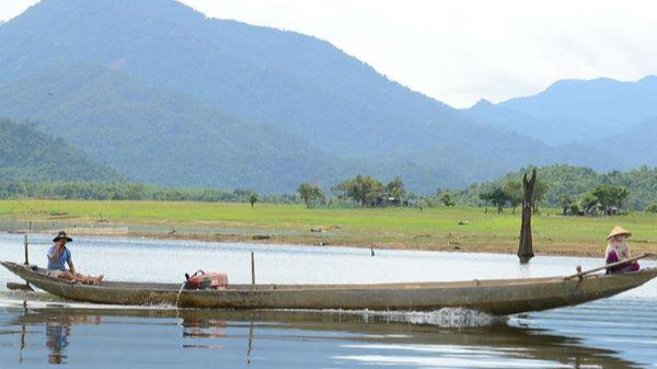 Khu vực bán ngập lòng hồ Sông Hinh nằm trong diện tích đất dự án chăn nuôi bò chất lượng cao Phú Yên từng đề xuất
