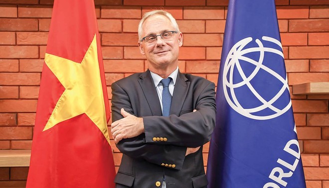 Ông Jacques Morisset, chuyên gia kinh tế trưởng và quản lý Chương trình Kinh tế vĩ mô, Thương mại và Đầu tư thuộc Ngân hàng Thế giới (WB) tại Việt Nam