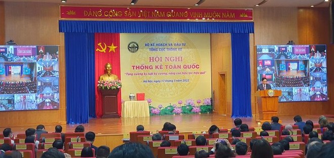 Thủ tướng Chính phủ Phạm Minh Chính phát biểu chỉ đạo Hội nghị Thống kê toàn quốc.