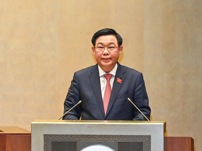 Chủ tịch Quốc hội Vương Đình Huệ phát biểu kết thúc phiên chất vấn.
