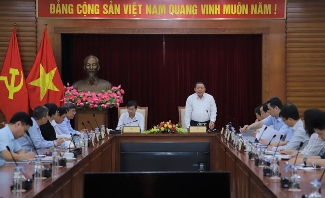Bộ trưởng Nguyễn Văn Hùng cho rằng, trước tiên, tỉnh Bình Thuận cần phải thành lập Ban tổ chức Năm Du lịch quốc gia 2023 để lên phương án, lộ trình thực hiện cụ thể, bài bản.