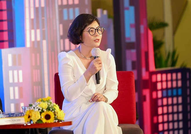 Bà Trần Nguyện, Trưởng Ban Kinh doanh Tập đoàn Sun World, đại diện Tập đoàn Sun Group. (Ảnh: Minh Khánh)