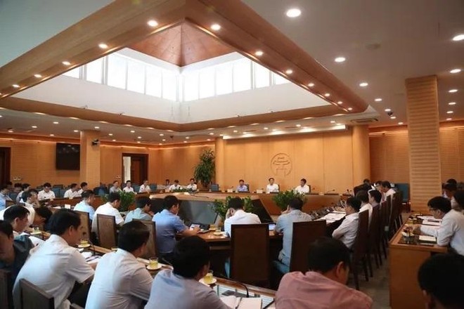 Phó Chủ tịch UBND huyện Văn Giang, tỉnh Hưng Yên Nguyễn Quốc Chương nhận định, Thành phố Hà Nội đã vượt qua các tỉnh trong cùng dự án, có cơ chế chính sách cụ thể để tháo gỡ khó khăn trong công tác giải phóng mặt bằng.