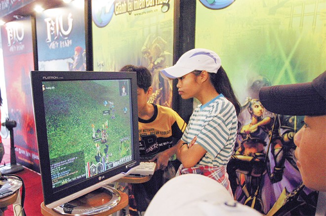 Số lượng trò chơi điện tử được cấp quyết định phê duyệt nội dung, kịch bản tại Việt Nam là 1.327, trong đó 471 trò chơi đã thông báo dừng phát hành. Ảnh: Đức Thanh