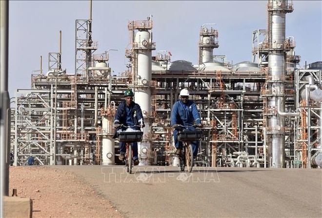 Một cơ sở lọc dầu ở In Amenas, Algeria. Ảnh: AFP/TTXVN