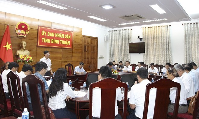 EVN và UBND tỉnh Bình Thuận bàn gỡ vướng cho các dự án truyền tải 