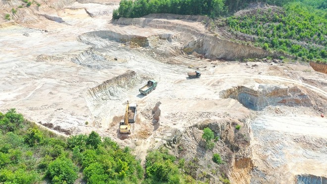 Mỏ đất Dông Cây Dừa của Công ty Lý Tuấn để xảy ra nhiều sai phạm.