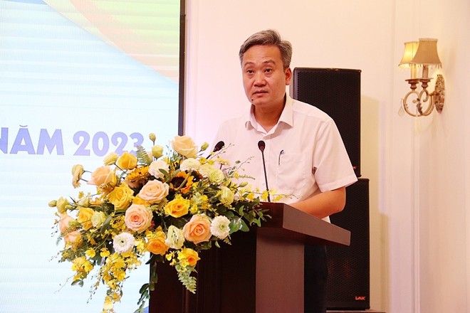 Ông Đỗ Hữu Nhân, Giám đốc Sở Văn hóa Thể thao và Du lịch tỉnh Hưng Yên phát biểu tại Hội nghị.