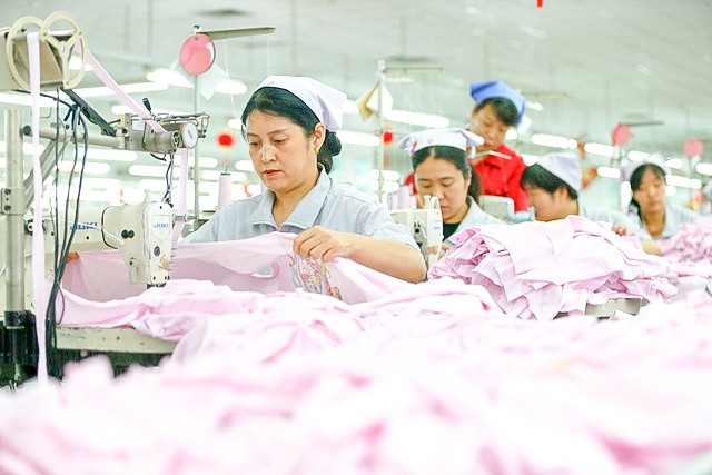 Tình trạng cầu thấp của ngành dệt may xuất khẩu có thể kéo dài sang đầu năm 2024.