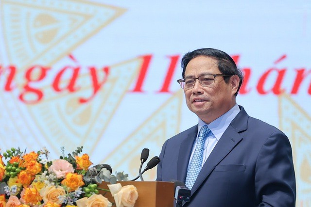 Thủ tướng Phạm Minh Chính phát biểu tại buổi gặp mặt giữa Thường trực Chính phủ với đại diện giới doanh nhân Việt Nam chiều 11/10 (Ảnh: VGP/Nhật Bắc) 