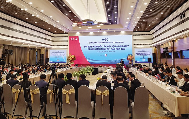 Hội nghị Toàn quốc các hiệp hội doanh nghiệp và giới doanh nhân Việt Nam năm 2023 do VCCI tổ chức nhân kỷ niệm Ngày Doanh nhân Việt Nam (13/10). Ảnh: Đức Thanh