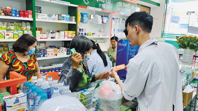 Người dân ngày càng quan tâm tới việc chăm sóc sức khỏe nhiều hơn, làm tăng sức hấp dẫn của thị trường y dược Việt Nam trong mắt các nhà đầu tư.