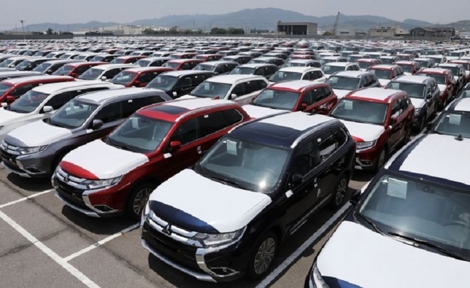 Tiêu thụ ô tô tiếp tục sụt giảm, lượng xe bán ra trong tháng 10 sụt giảm 31% so với cùng kỳ