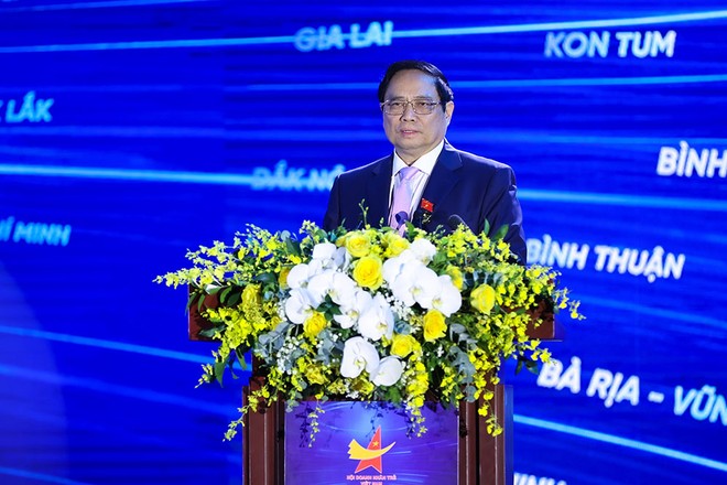 Thủ tướng Phạm Minh Chính dự lễ kỷ niệm 30 năm phong trào doanh nhân trẻ Việt Nam do Hội Doanh nhân trẻ Việt Nam tổ chức - Ảnh: VGP/Nhật Bắc