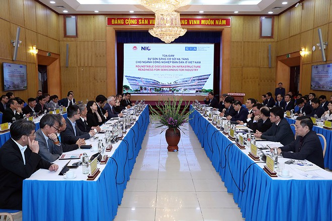 Vai trò then chốt và ngày càng tăng của Việt Nam trong chuỗi cung ứng bán dẫn toàn cầu đã được nhắc đến tại Tọa đàm.
