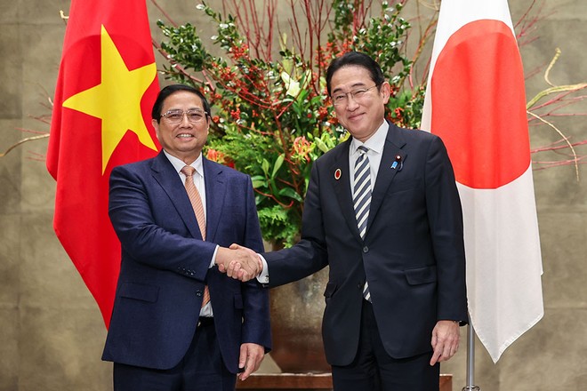 Thủ tướng Phạm Minh Chính và Thủ tướng Nhật Bản Kishida Fumio trước khi tiến hành hội đàm - Ảnh: VGP/Nhật Bắc