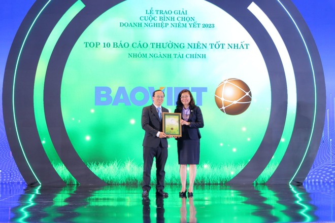 Bảo Việt (BVH): Dẫn đầu tại cuộc bình chọn Doanh nghiệp niêm yết 2023