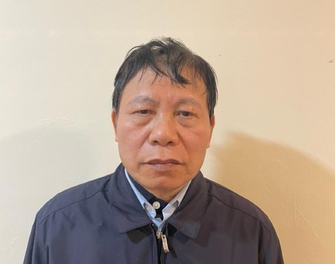 Cựu Bí thư Tỉnh ủy Bắc Ninh Nguyễn Nhân Chiến bị khởi tố để điều tra tội "Nhận hối lộ" trong vụ án liên quan Công ty AIC. Ảnh: BCA