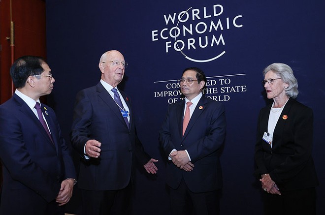 Thủ tướng Chính phủ Phạm Minh Chính tham dự Diễn đàn Kinh tế thế giới (WEF) 2024 tại Davos. Tại đây, ông đã chia sẻ về “chân trời mới” và “tầm nhìn toàn cầu” của Việt Nam.