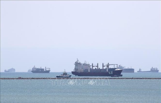Tàu thuyền di chuyển trên Biển Đỏ. Ảnh minh họa: AFP/TTXVN