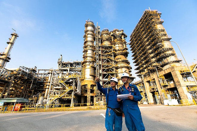 Sau khi nâng cấp, mở rộng, Nhà máy Lọc dầu Dung Quất sẽ có công suất chế biến 171.000 thùng/ngày. Ảnh: D.M