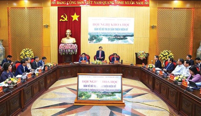 Ủy viên Trung ương Đảng, Bí thư Tỉnh ủy Ninh Bình, ông Đoàn Minh Huấn phát biểu kết luận tại Hội nghị "Bàn về đô thị di sản thiên niên kỷ và hàm ý chính sách cho tỉnh Ninh Bình"