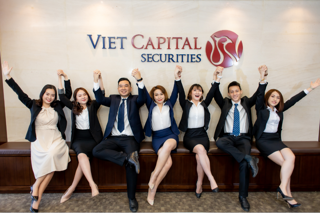 Kỷ niệm 3 năm niêm yết, Chứng khoán Bản Việt (VCSC) tung nhiều chương trình ưu đãi