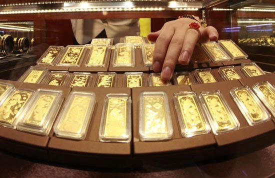 Căng thẳng Nga - Ukraine giữ vàng trên ngưỡng 1.300 USD/ounce