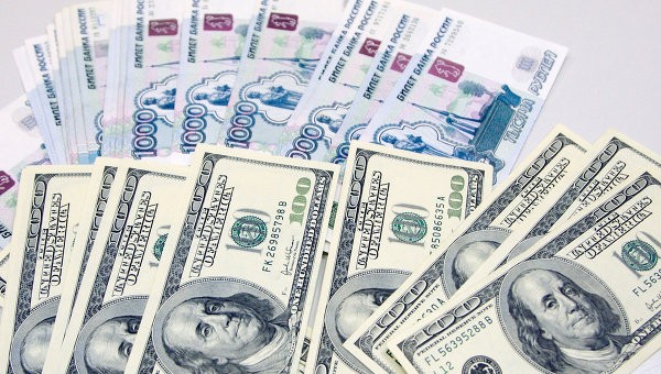 Tin đồn Nga đóng cửa khẩu vốn khiến đồng Rúp mất giá kỷ lục