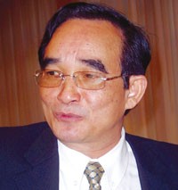 Ông Phạm Duy Khương.